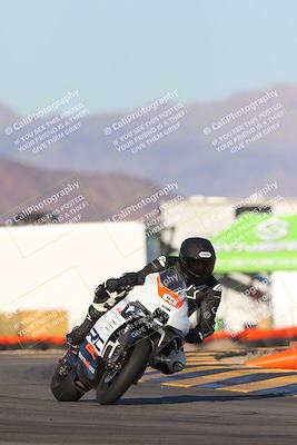 media/Dec-05-2024-Racers Edge (Thu) [[e102e0690b]]/3-B Group/Session 5 (Turn 16)/